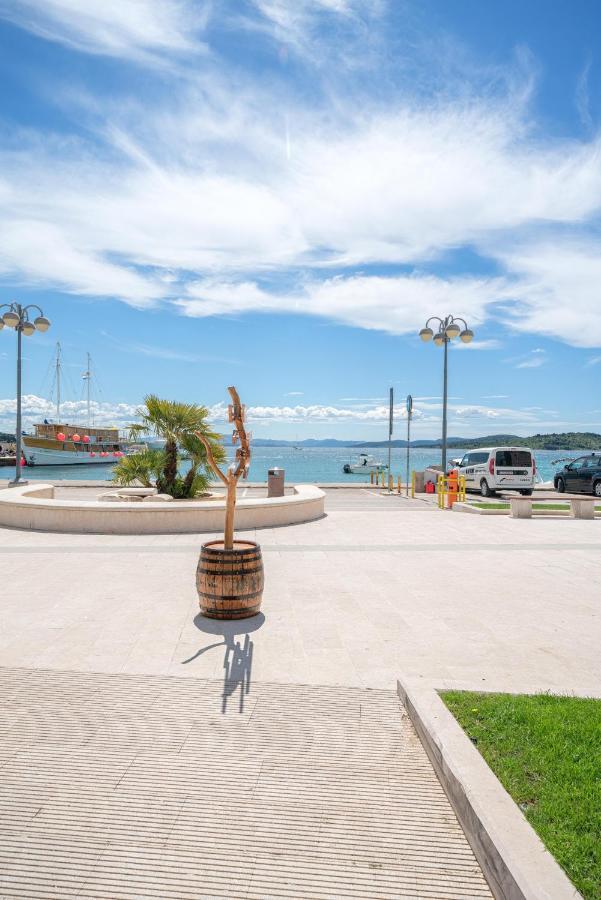 Bebe Apartment Vodice Esterno foto